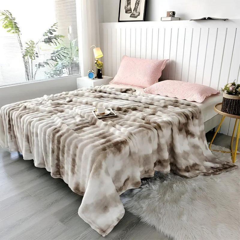 Ripple Tie-Dye Faux Fur Blanket