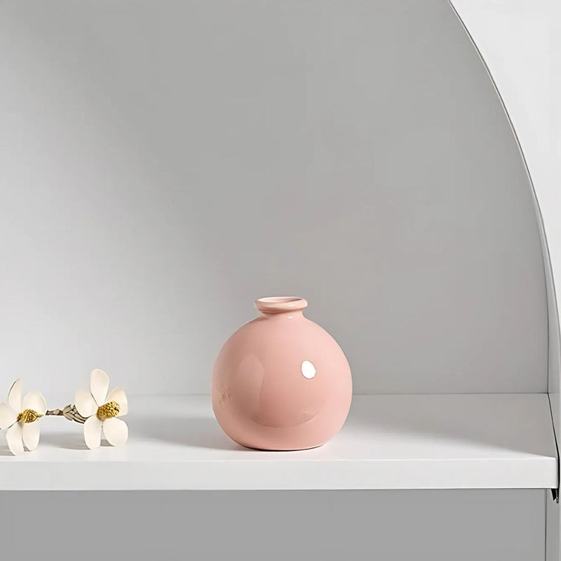 Puffy Pout Vase