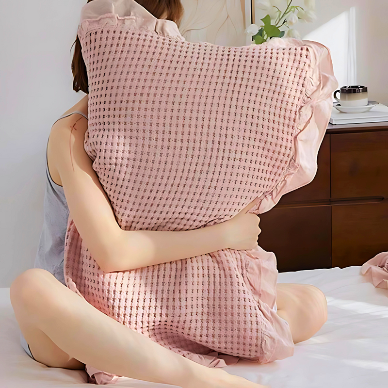 Waffle Weave Cotton Pillowcases with Ruffle (2PCS)