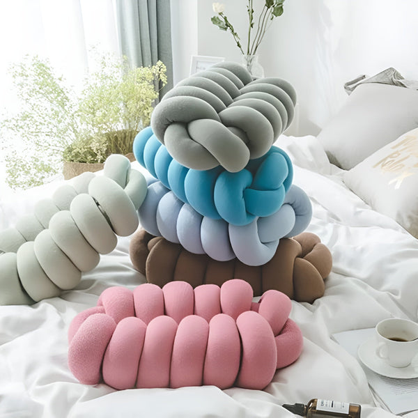 Splendid Ellipse Knotted Plush Cushion