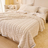 Velvety Jacquard Soft Fleece Blanket