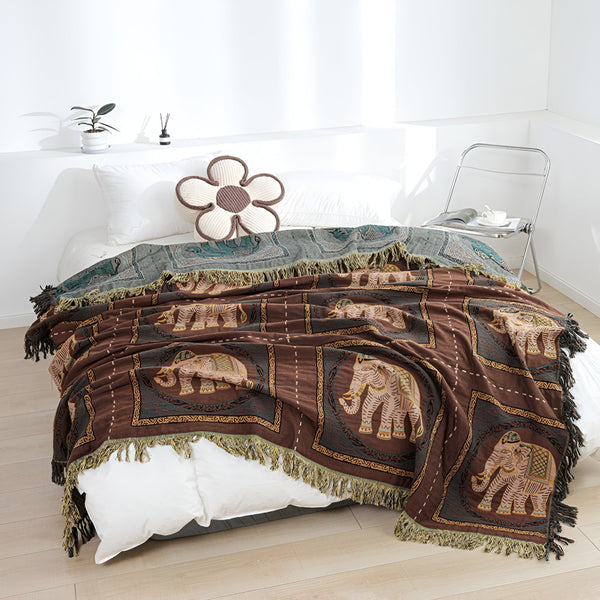 Bohemian Elephant Print Tassel Blanket – Casa Beyond