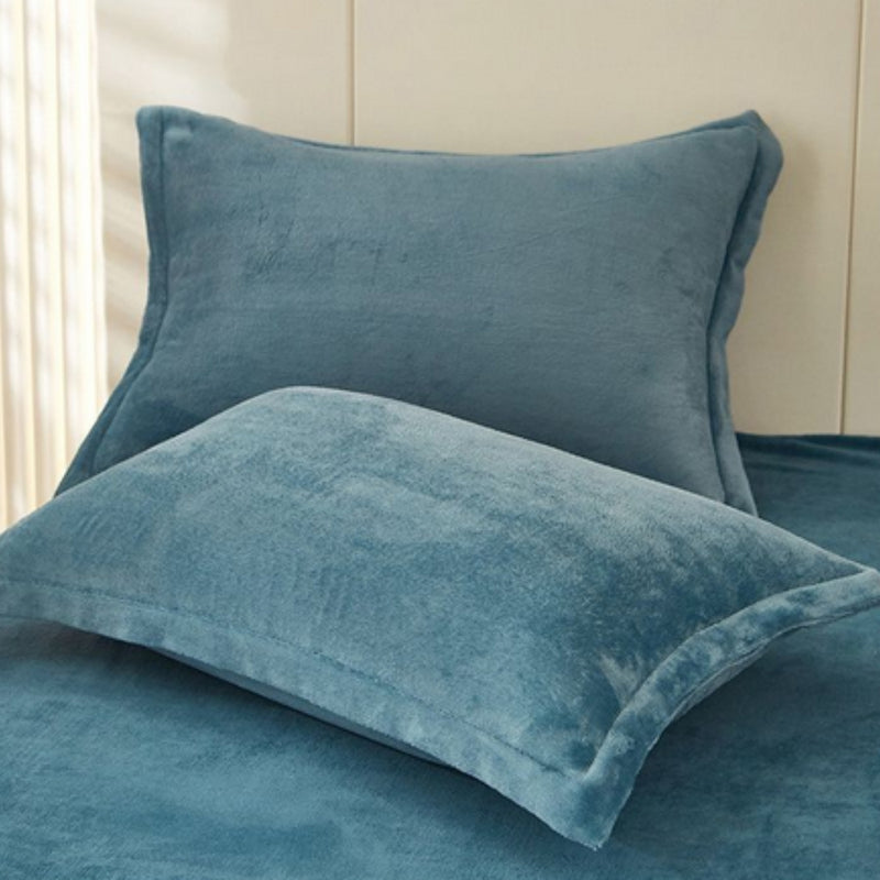 Fleece Comfort Pillow Covers