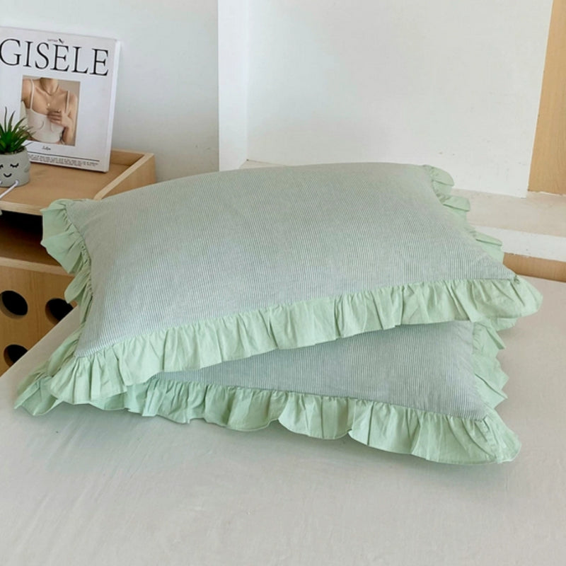 Striped Ruffled Lace Pillowcases in Multiple Colours