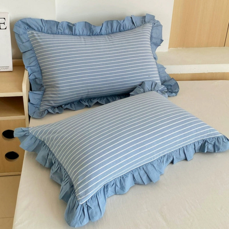 Striped Ruffled Lace Pillowcases in Multiple Colours